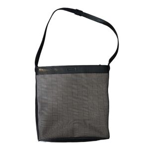 Oroton shoulder bag black & gray leather trim